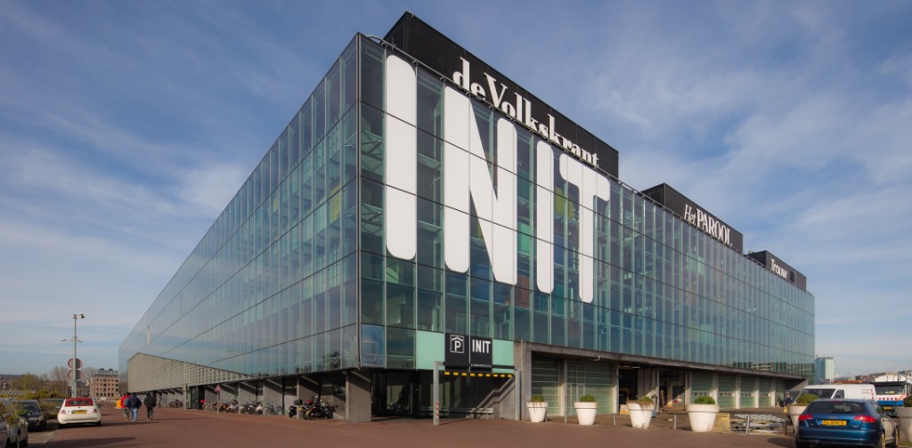 Amsterdam — INIT gebouw (Science Park)